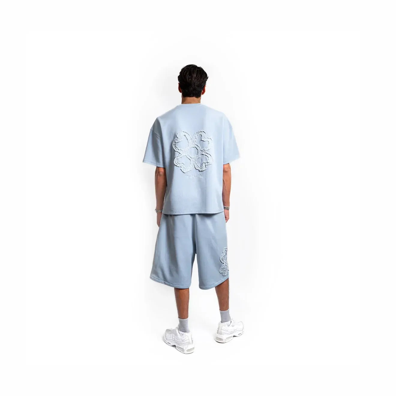 Calle23 ™ T-shirt